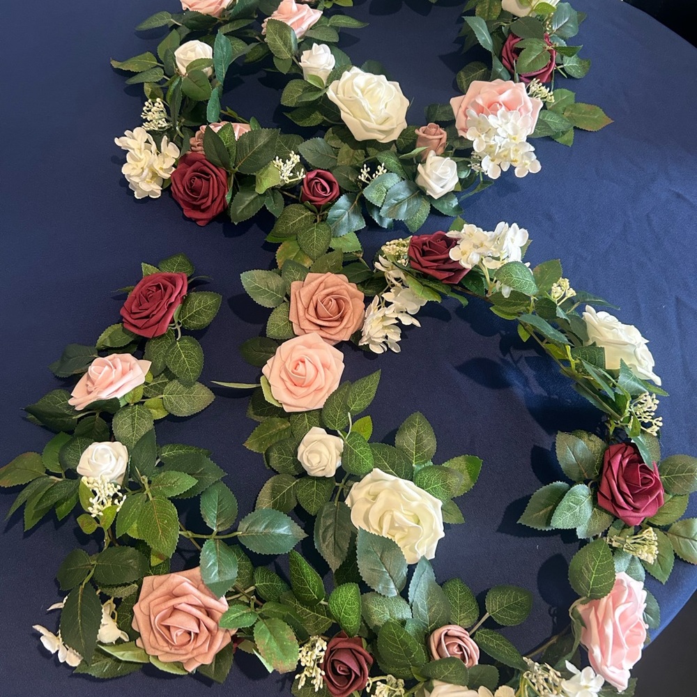 2x 5-ft Ling’s moment Flower Garlands